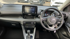 Toyota Yaris 1.5 Hybrid Design 5dr CVT Hybrid Hatchback